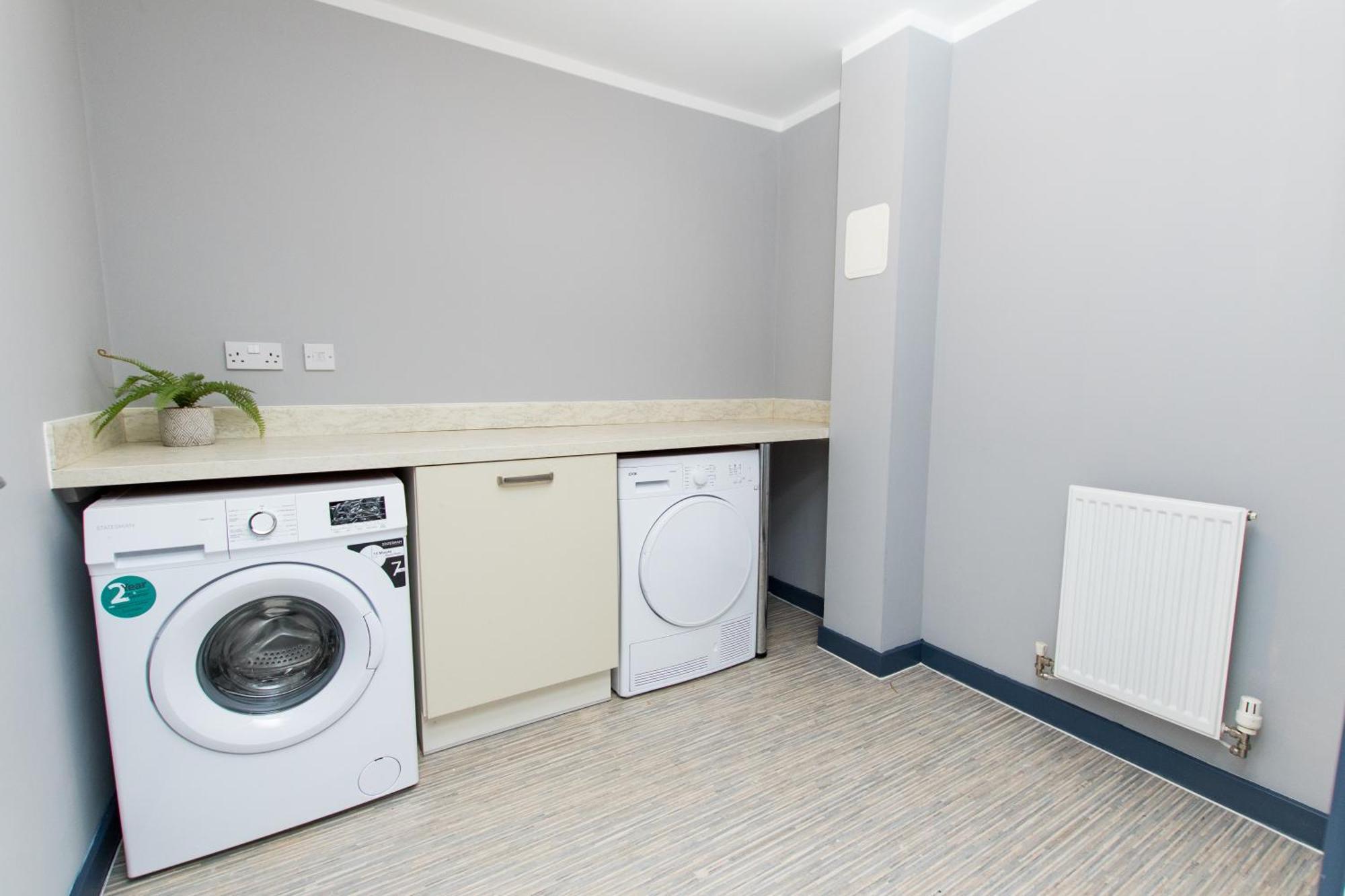Free Parking 3 Bedroom House In Nottingham Exterior foto
